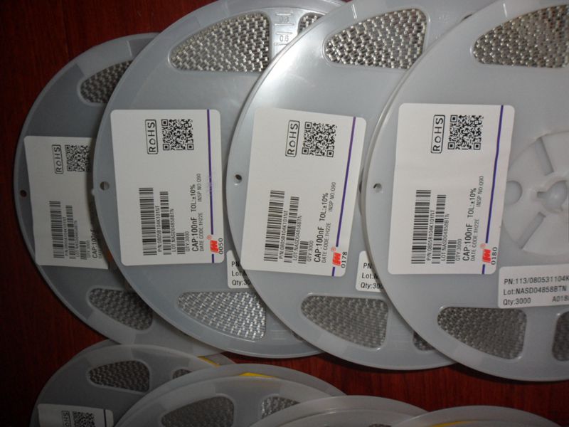 0805B104K101NT