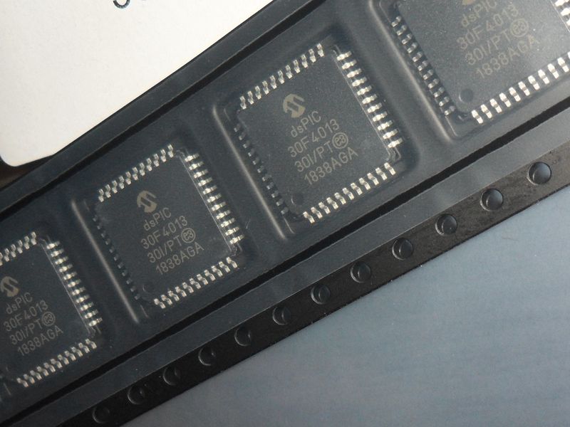DSPIC30F4013-30I/PT